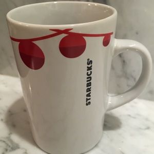 2 mug Starbucks Holiday bundle
